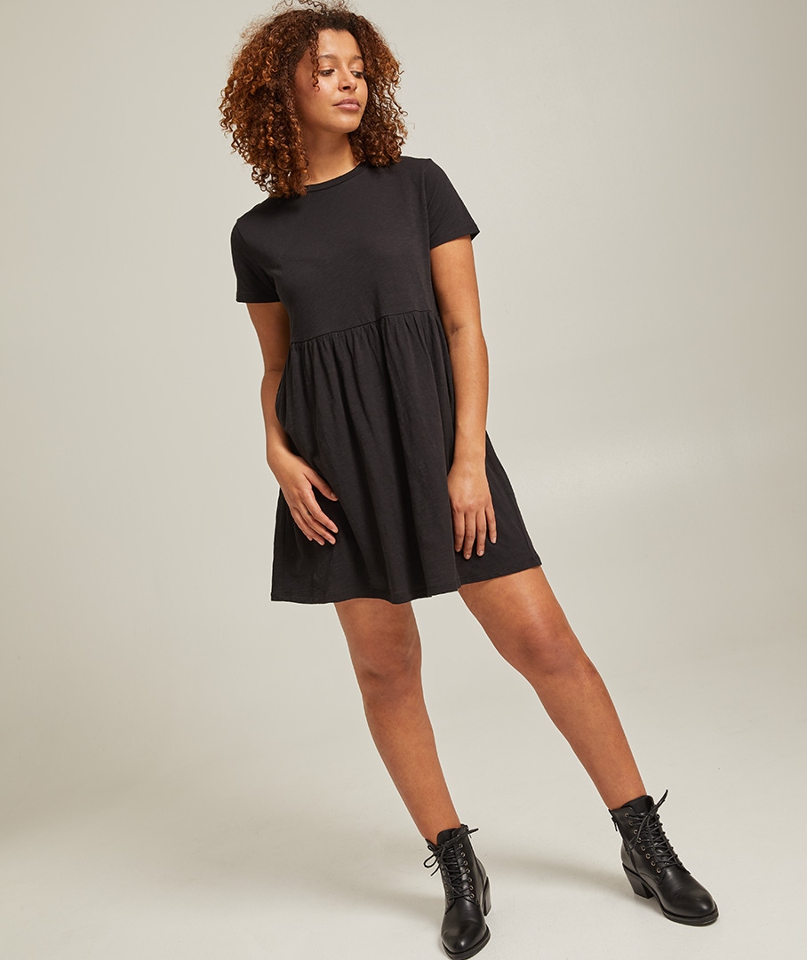 sportsgirl black dress