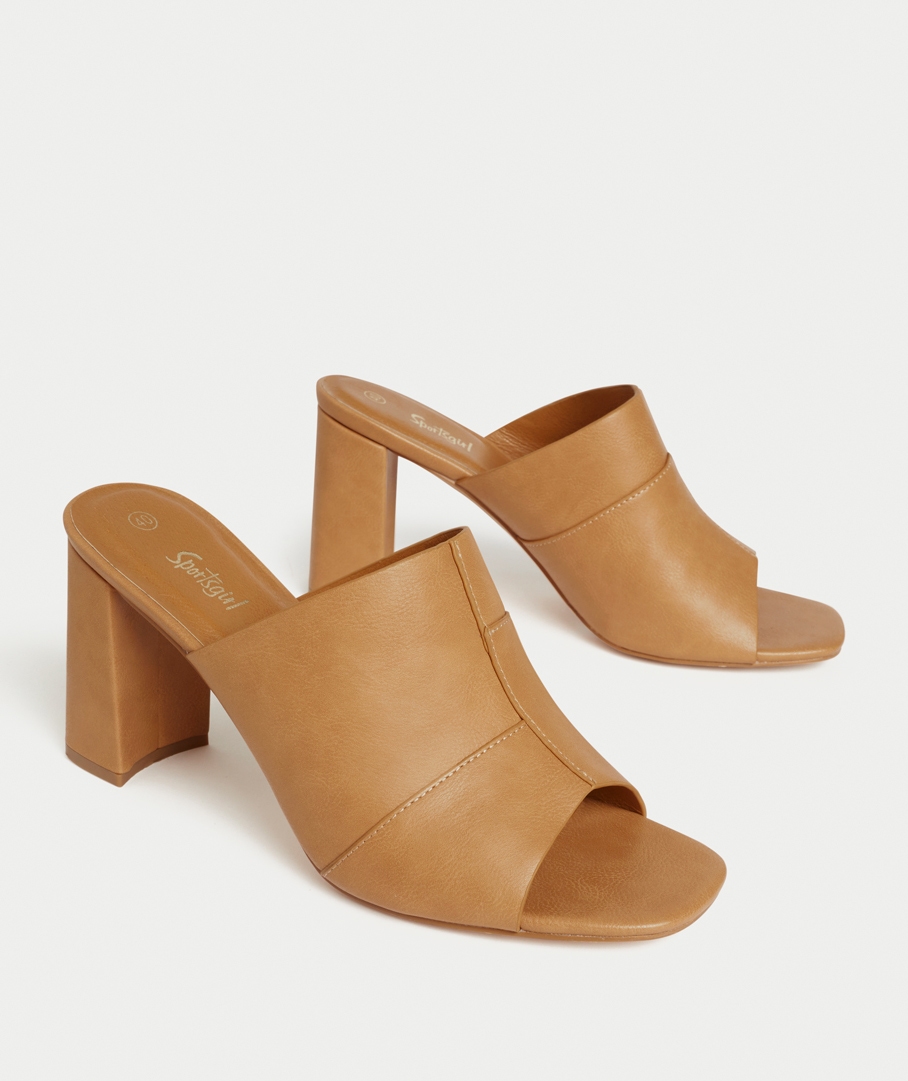 Mule Shoes For Easy On-And-Off Eveningwear