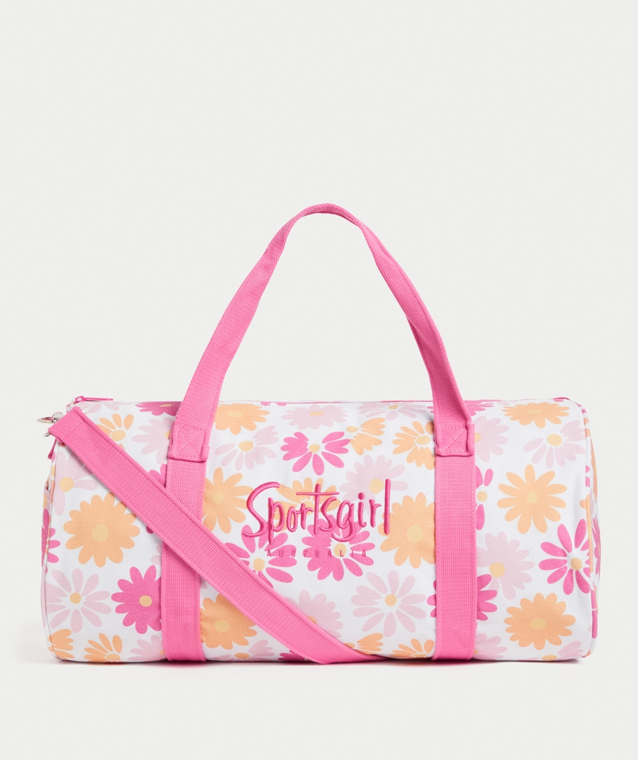 Squad Sports Bags can feature a team logo on the side.